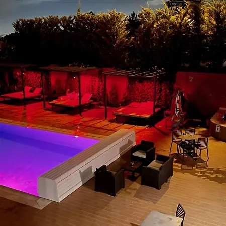 3 Caparica - Lisbon Gay Hotel