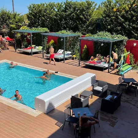 Hotel 3 Caparica - Lisbon Gay 3*