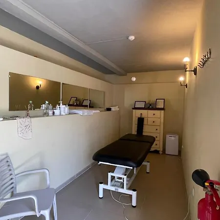 3 Caparica - Lisbon Gay Hotel