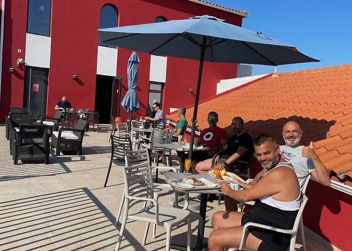3 Caparica - Lisbon Gay Hotel