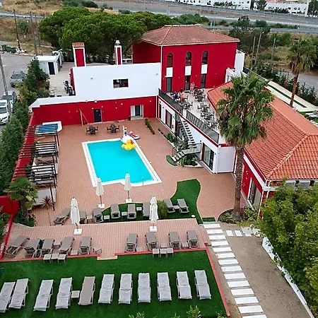 3 Caparica - Lisbon Gay فندق تشارنكه