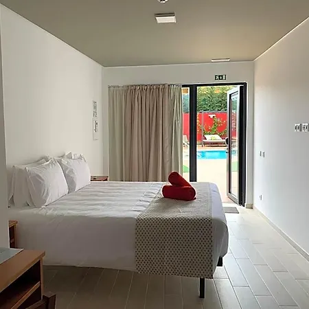 فندق 3 Caparica - Lisbon Gay تشارنكه