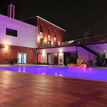 3 Caparica - Lisbon Gay تشارنكه